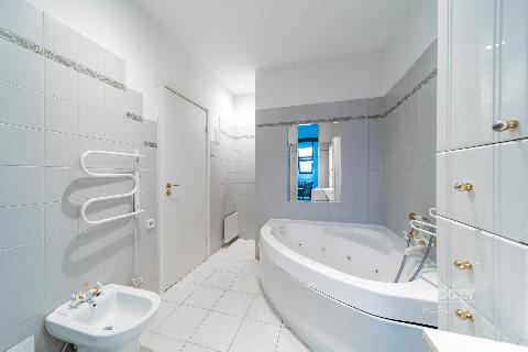 Obr�zek nen� k dispozici.