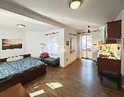 Exkluzivn prodej pknho apartmnu 2+kk v Horn Mal p