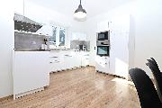 Exkluzivn� prodej rodinn�ho domu (penzionu) v obci Volev�ice u Tel�e