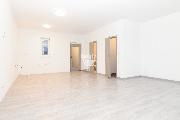 Nab�z�me k prodeji �adov� rodinn� d�m 4+kk v Jind�ichov� Hradci (Ot�n)
