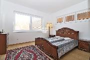 Nabzme k prodeji vysoce nadstandardn vilu 7+1 s dvojgar v klidn VIP tvrti msta Mlnk
