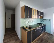 Nab�z�me k pron�jmu zrekonstruovan� byt 3+1 ve vyhled�van� lokalit� Jihlavy, Demlova ul.