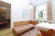 Prodej v�jime�n�ho rodinn�ho domu se zahr�dkou o 4 podla��ch v Jihlav�, �tef�nikovo n�m�st�