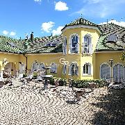 Exkluzivn vila s rozshlmi pozemky  Veln u eskch Budjovic