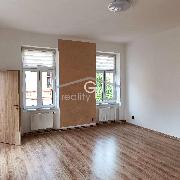 Pron�jem bytu 3+1, ul. t�. 28. ��jna, �esk� Bud�jovice