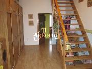 Zd�n� mezonet byt 4+1 po rekonstrukci s vlastn�m plynov�m topen�m