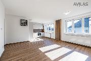 Prodej bytu 4+kk 108,5 m2 s terasou 23 m2 a samostatnou gar 23 m2 nedaleko centra msta Beneov