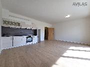 Pron�jem bytu 1+kk o rozloze 37,6 m2, balkon 7,2 m2