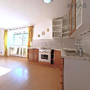 Pron�jem bytu 2+kk 50 m2 v obci Bedr�