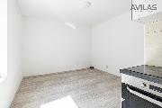 Pron�jem garsonky o velikosti 27 m2, obec Zv�stou - Roudn�