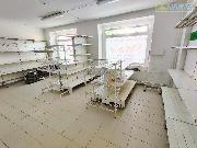 Pron�jem kancel��e 38 m2 v centru Bene�ova