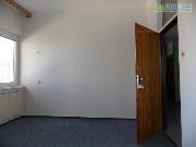 Pronjem kancelskch prostor 15 m2 v Beneov