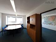 Pron�jem kancel��sk�ch prostor 35 m2 v T�nci nad S�zavou
