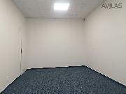 Pron�jem kancel��sk�ch prostor 20 m2 v Bene�ov�