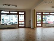 Pronjem nebytovch prostor 66 m2 v Beneov