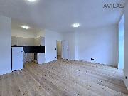 Pron�jem novostavby bezbari�rov�ho bytu 2+kk 58,7 m2 v centru Bene�ova