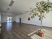 Pron�jem obchodn�ch prostor 105 m2 v T�nci nad S�zavou
