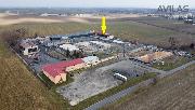 Pron�jem v�robn�ch a skladov�ch hal Kojet�n