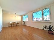 Pronjem bytu 1+kk, 34m2, 6NP, Praha 4 - Chodov, ul. Nechvlova