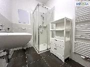 Pron�jem bytu 2+KK s balkonem a parkovac�m st�n�m ve Zb�chu.