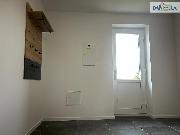 Pron�jem novostavby bytu 3+KK s parkovac�m st�n�m a zahradou.