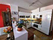 Byt 3+kk, 89,51 m2, terasa 66 m2, parkovac msto, Nchod