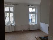 Pron�jem zd�n�ho bytu 1+kk, 29 m2, 2NP., N�chod - ulice Komensk�ho