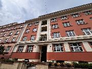 Prodej bytu 2kk 59,3m2 s lodi 2,3m2 v ulici Charlese de Gaulla, Praha Bubene