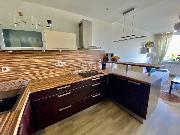 Prodej bytu 2KK s lod�i� 59,5m2, OV, parkovac� st�n�! ul. Ps�rsk�, Praha - Michle