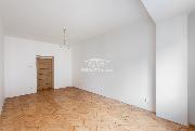 Prodej cihlov�ho bytu 2+KK, 57,1m2, ul. Petrohradsk�, Praha 10 - Vr�ovice.