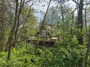 Prodej pod�lu 1/2 na pozemku a stavb�ch o celkov� v�m��e 6152m2, Chodovsk� ul., Praha 4