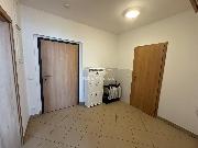 Prodej prostorn�ho bytu 2+KK, 57m2, OV, ul. Ocel��sk�, Praha 9 - Libe�.