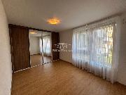 Prodej prostorn�ho bytu 2+KK, 57m2, OV, ul. Ocel��sk�, Praha 9 - Libe�.