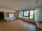 Prodej prostorn�ho bytu 2+KK, 57m2, OV, ul. Ocel��sk�, Praha 9 - Libe�.