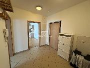 Prodej prostorn�ho bytu 2+KK, 57m2, OV, ul. Ocel��sk�, Praha 9 - Libe�.