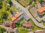 dvougeneran RD se zahradou, pozemek 434 m2, Hoslovice
