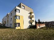 Prodej bytu 1+kk (29,70 m2), OV, 3.NP, lod�ie (5,5 m2), na ul. Na P�edl�sk�ch, Jemnice.