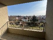 Prodej bytu 1+kk (29,70 m2), OV, 3.NP, lod�ie (5,5 m2), na ul. Na P�edl�sk�ch, Jemnice.