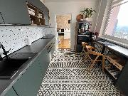 Prodej bytu 3+1 v OV, 71 m2, 7.NP, po rekonstrukci, ul. Kr�lovsk� vr�ek, Jihlava.