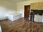 Pron�jem bezbari�rov�ho bytu 1+kk (31 m2) na ul. U Dlouh� st�ny, Jihlava.