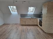 Pron�jem bytu 1+kk, 42 m2, 3.NP, parkovac� m�sto, zahrada, ul. Brtnick�, Jihlava.