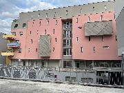 Pronájem částečně vybaveného bytu 1+kk,40 m2, 4.NP,balkón, garážové stání, ul. Vrchlického, Jihlava.