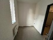 Pronájem částečně vybaveného bytu 1+kk,40 m2, 4.NP,balkón, garážové stání, ul. Vrchlického, Jihlava.