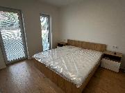 Pron�jem luxusn�ho bezbari�rov�ho bytu 2+kk, balk�n, gar�ov� st�n� - ���r nad S�zavou, ul.Hrn���sk�