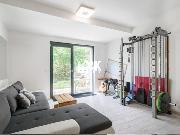 Prodej, prostorn byt 1 + kk, 47 m2, U Mlnskho kanlu, Praha 8 - Karln, sauna, terasa 26 m2