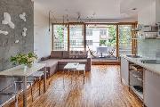 Pronjem, byt 2+kk, Holekova, Praha 5 - Smchov, 50 m2, terasa, recepce, nedaleko metra Andl