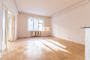 Pron�jem, byt po rekonstrukci 4+kk, P�seck�, Praha 2 - Vinohrady, balk�n, 112 m2,3 nepr�choz� pokoje