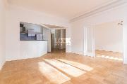 Pron�jem, byt po rekonstrukci 4+kk, P�seck�, Praha 2 - Vinohrady, balk�n, 112 m2,3 nepr�choz� pokoje
