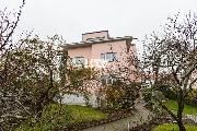 Pron�jem, byt po rekonstrukci 1+kk, Kroc�novsk�, Praha 6 - Hanspaulka, 27 m2, terasa, zahrada