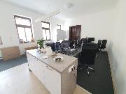 Pronjem, kancel 2+kk, 71 m2, tpnsk, Praha 1 - Nov Msto, parkovn, metro